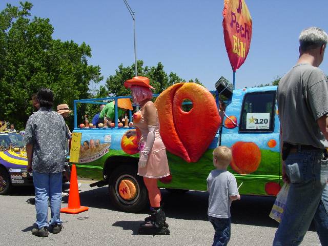 waltrip 30 year reunionartcar2006 064 